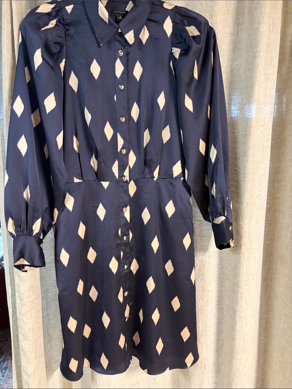 Ann Taylor Navy and Ivory Diamond-Print Button Front Blouse